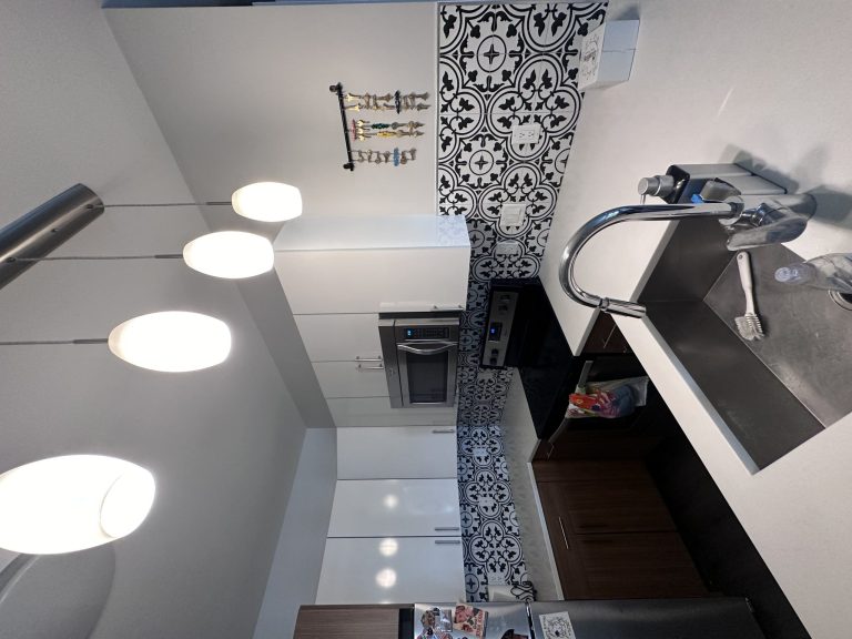 Davie Mac Tile - Backsplash Installation Quincy MA